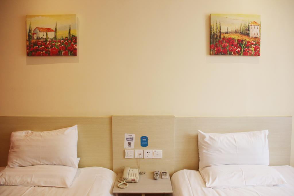Hanting Express Qingdao South Chongqing Road Chambre photo
