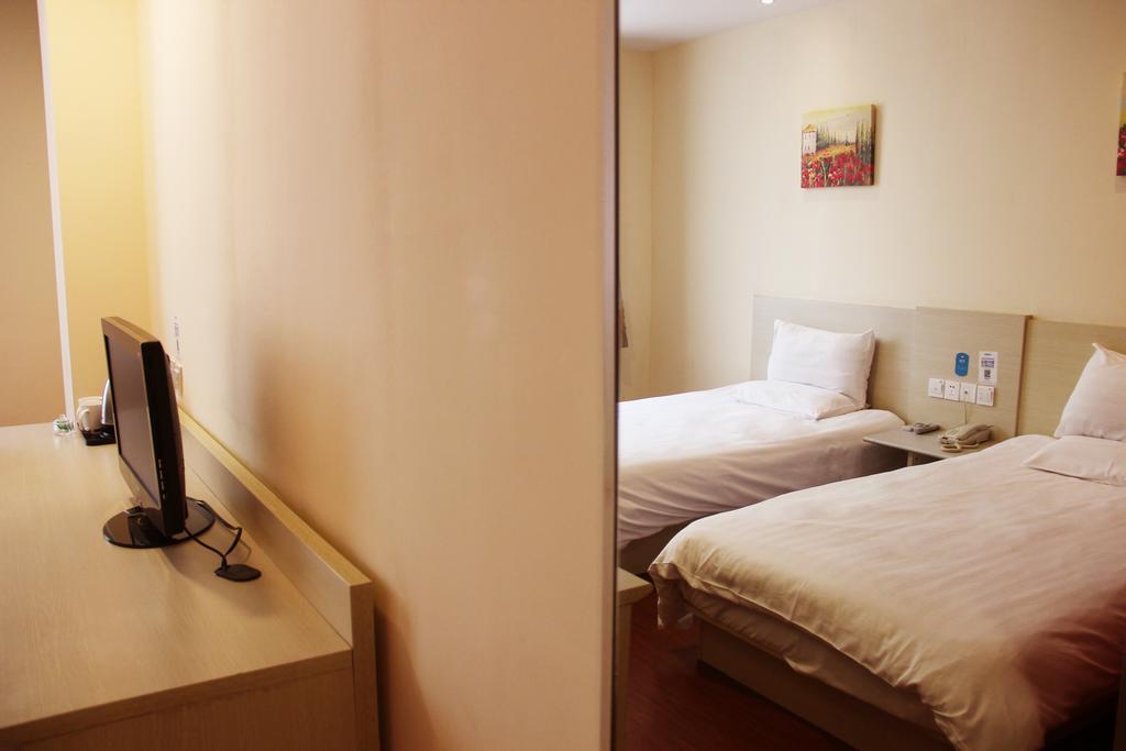 Hanting Express Qingdao South Chongqing Road Chambre photo