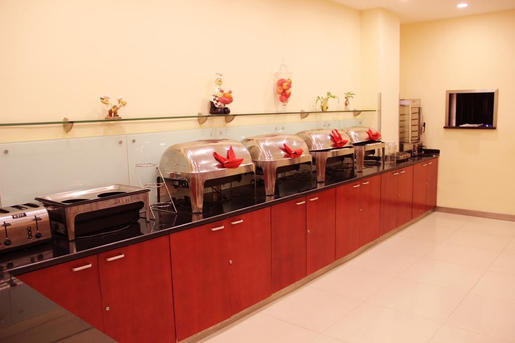 Hanting Express Qingdao South Chongqing Road Extérieur photo