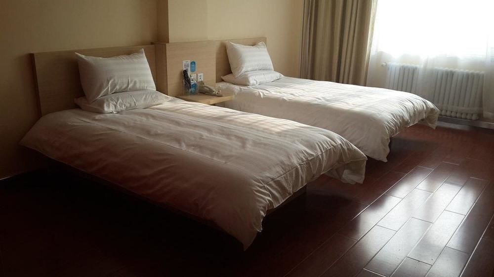 Hanting Express Qingdao South Chongqing Road Extérieur photo